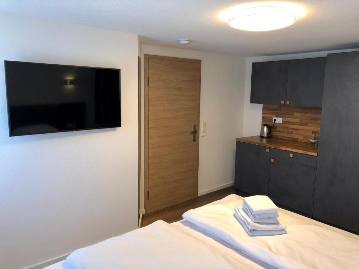 City Apartments, Outlet 100 Meter Metzingen  Bagian luar foto